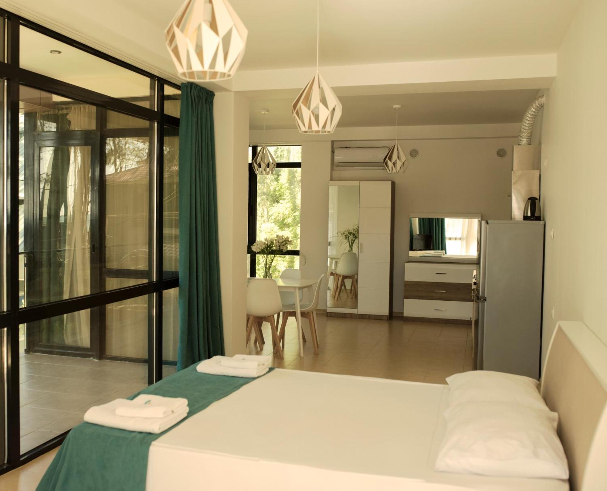Aparthotel Majak Shekvetili エクステリア 写真