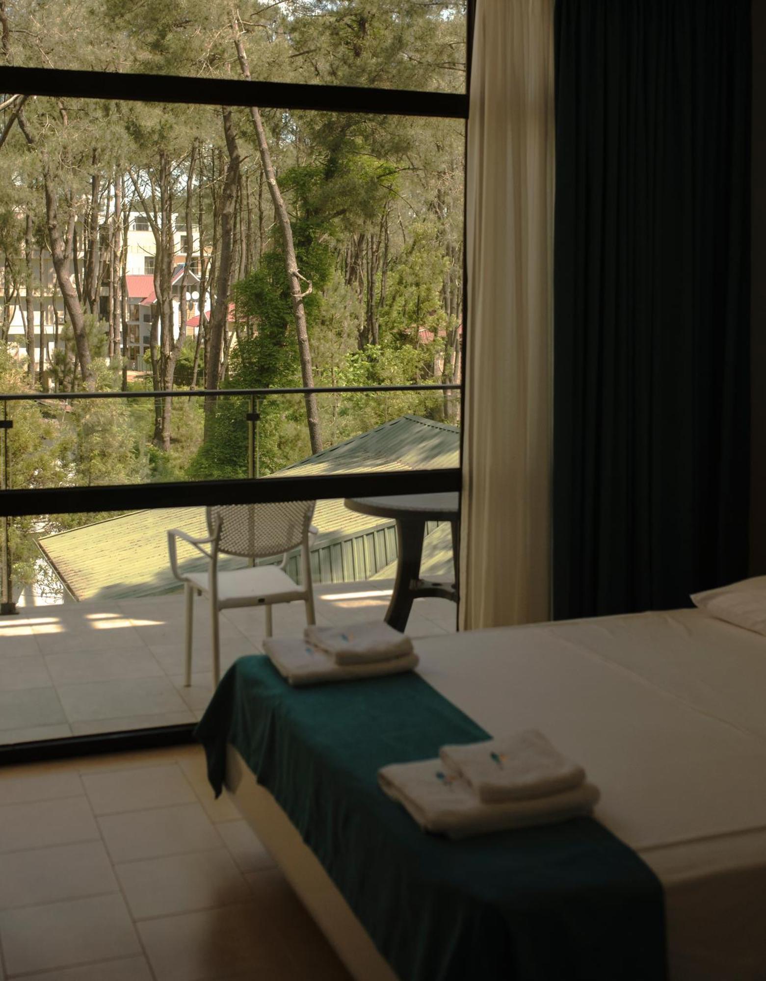 Aparthotel Majak Shekvetili エクステリア 写真