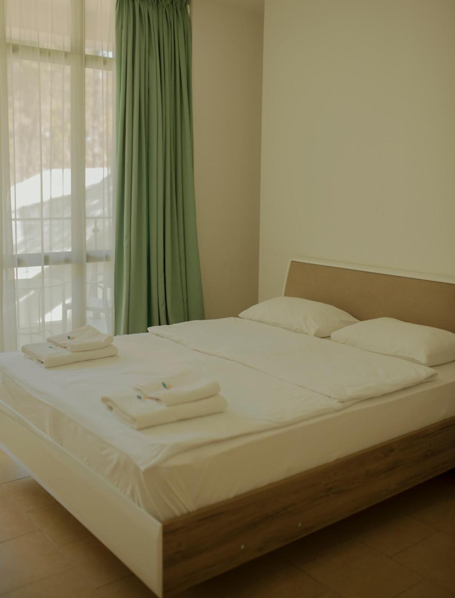 Aparthotel Majak Shekvetili エクステリア 写真