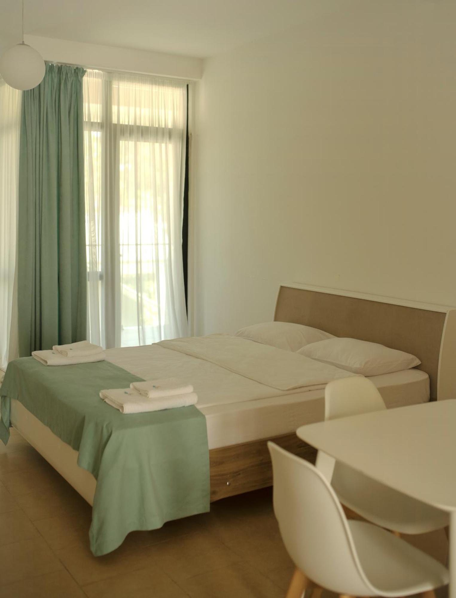 Aparthotel Majak Shekvetili エクステリア 写真