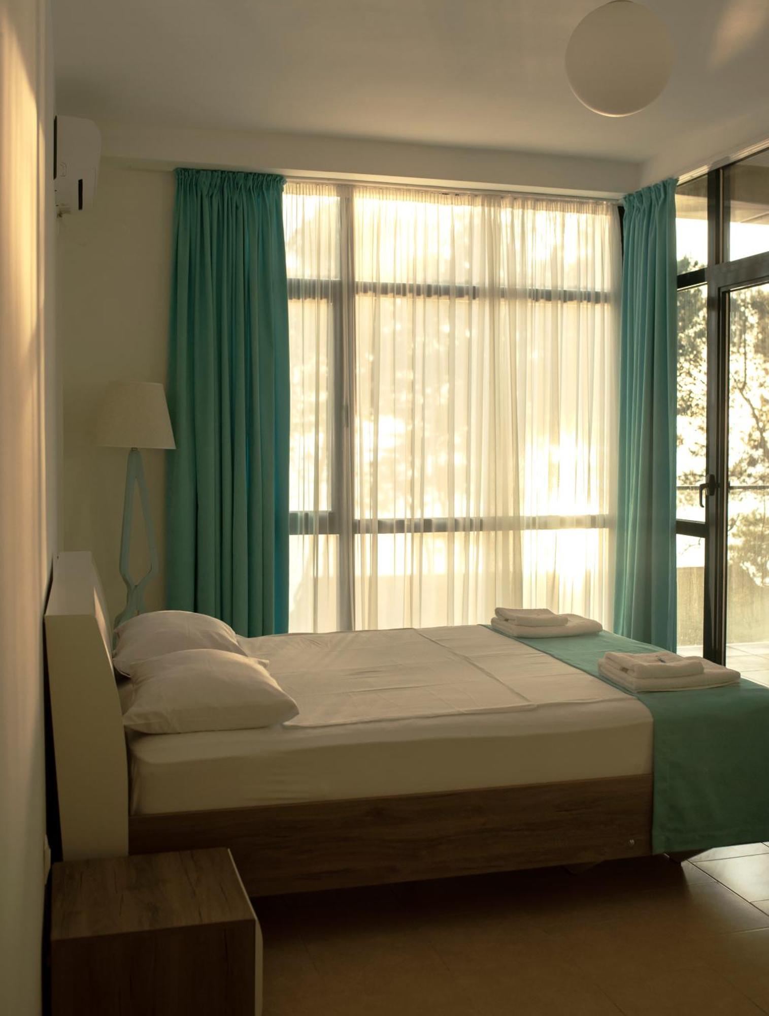 Aparthotel Majak Shekvetili エクステリア 写真